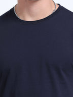 Man wearing a t-shirt with close view in  navy blue 