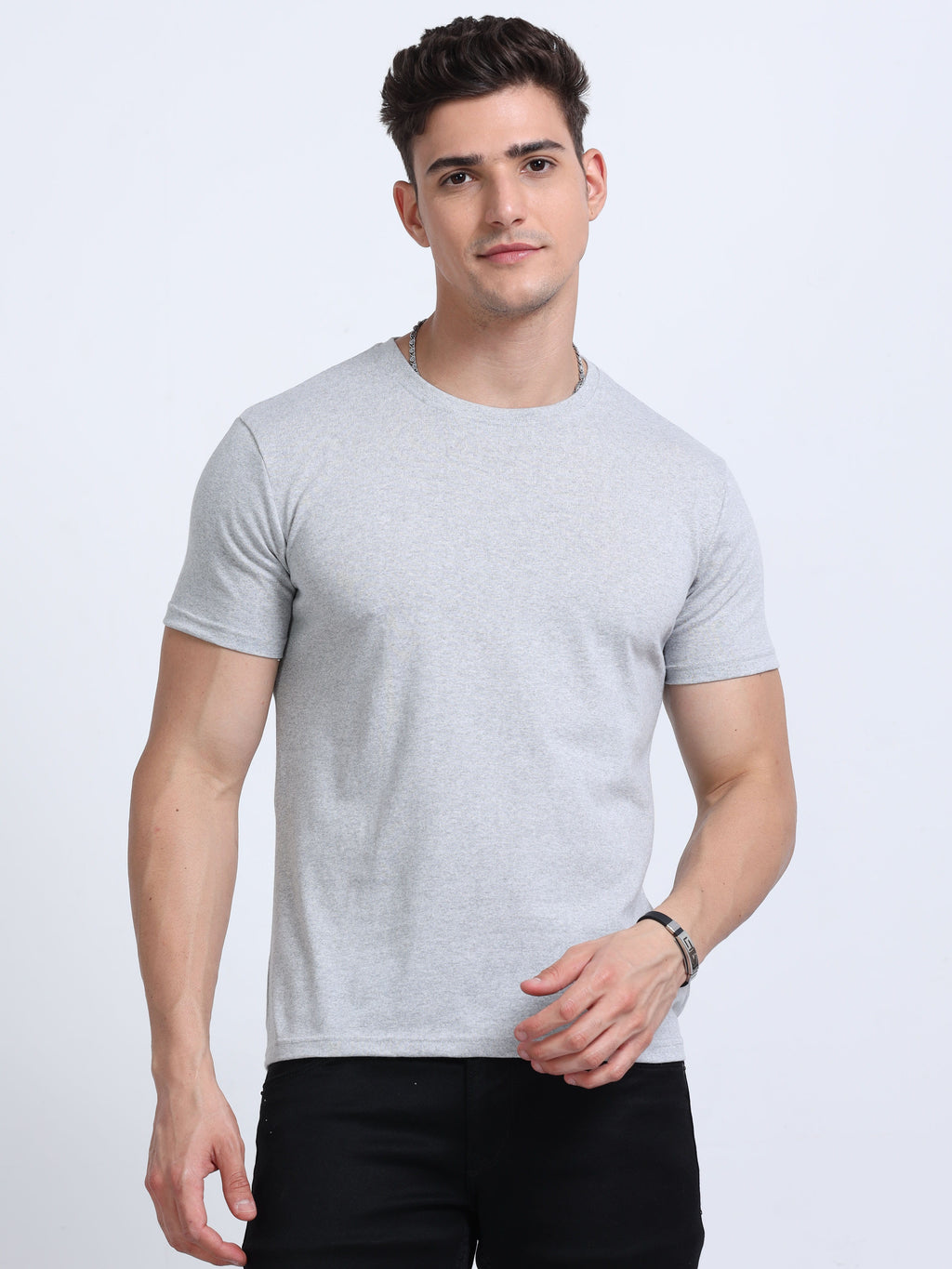 front view of man wearing t-shirt whose colour is Grey Melange .