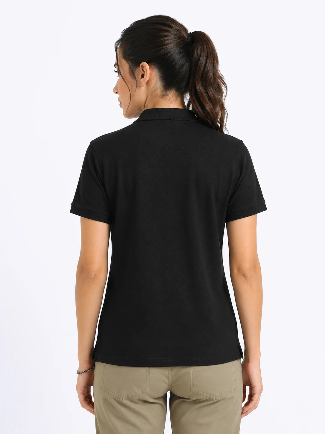 back view of women Wearing  organic cotton polo t-shirt black 